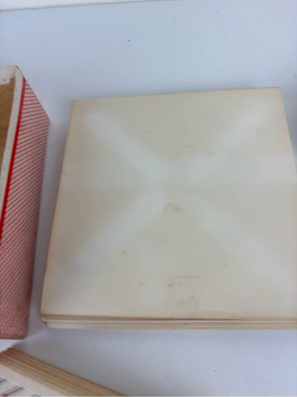VTG-Renaissance Christmas Photo Cards - Red & Gray MCM Reindeer-Box of 25
